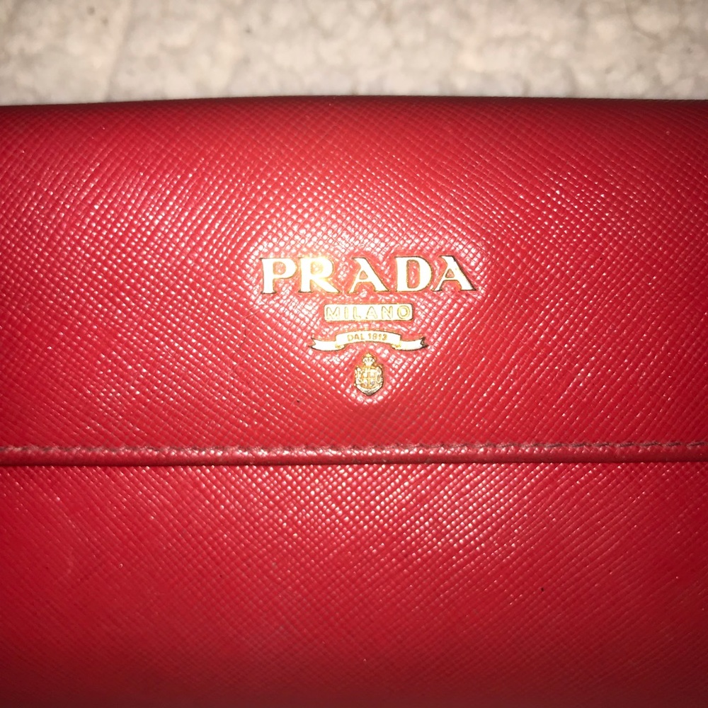 Prada Saffiano wallet - Picture 3 of 8